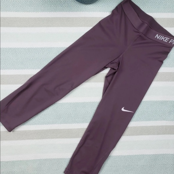 Nike Pants - Nike Pro Mauve Leggings